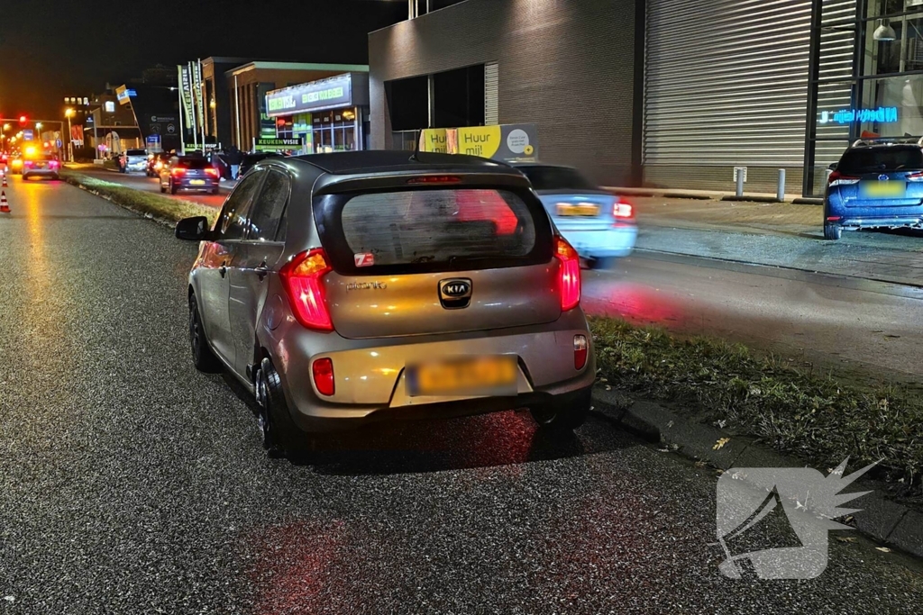 Drie auto's betrokken bij kettingbotsing, inzittenden ongedeerd