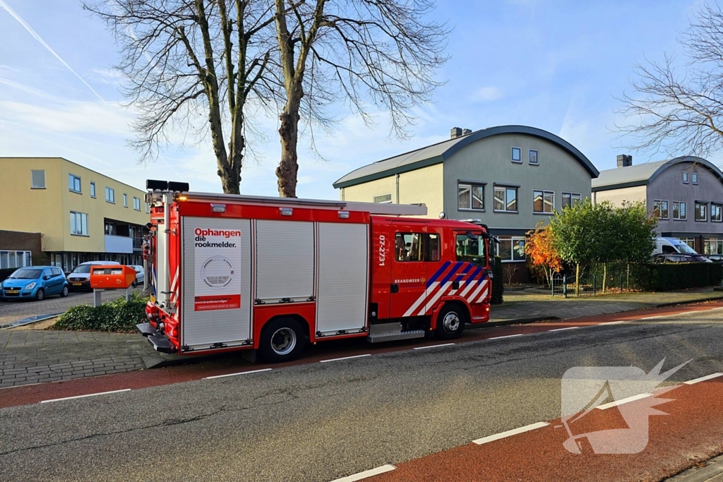 Keuken zwartgeblakerd na vlam in de pan