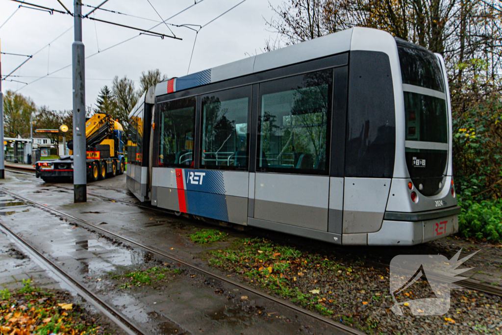 Flinke vertraging door ontsporing tram