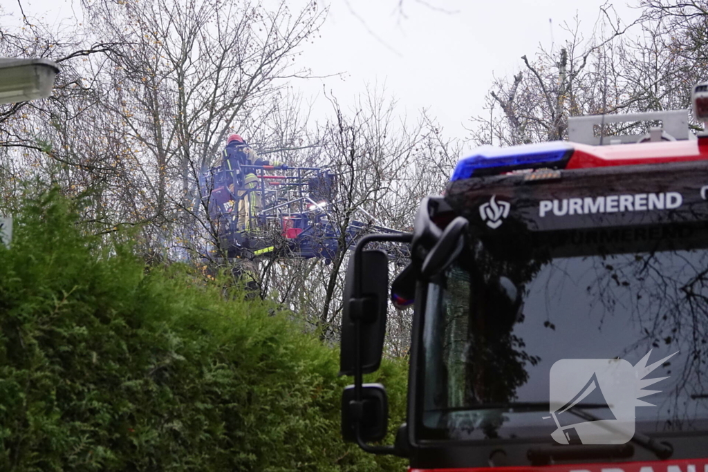 Fikse rookontwikkeling bij schoorsteenbrand