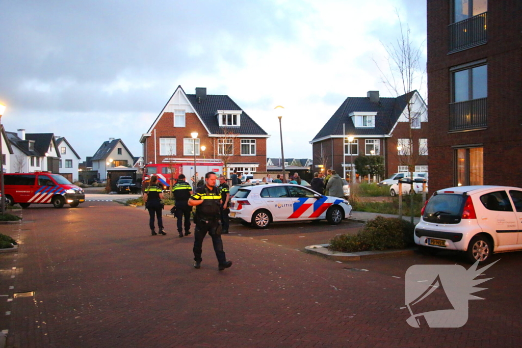 Brand in keuken door brandweer geblust