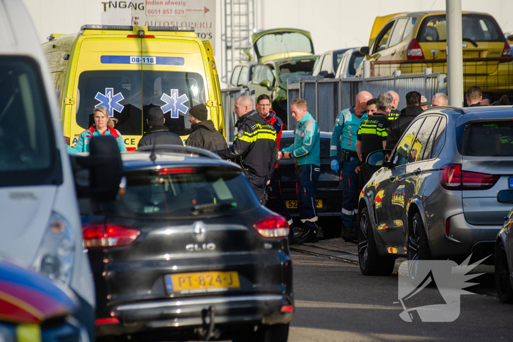 Traumateam ingezet voor incident bij autodemontage bedrijf