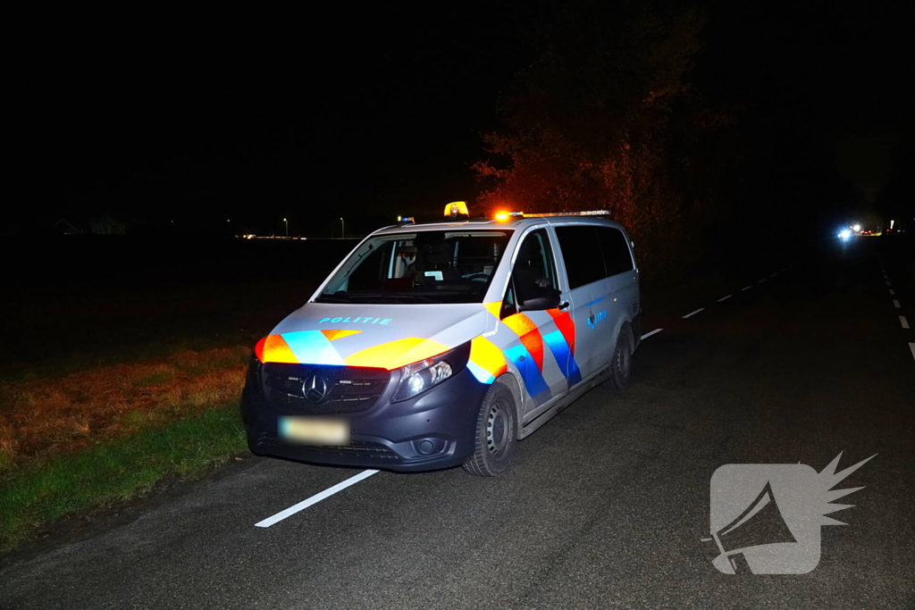 Fietser en automobilist komen met elkaar in botsing