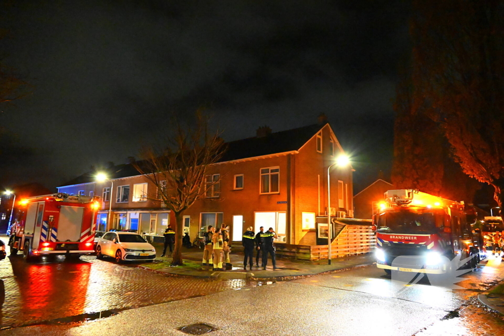 Brandweer met spoed naar woning wegens brandmelding