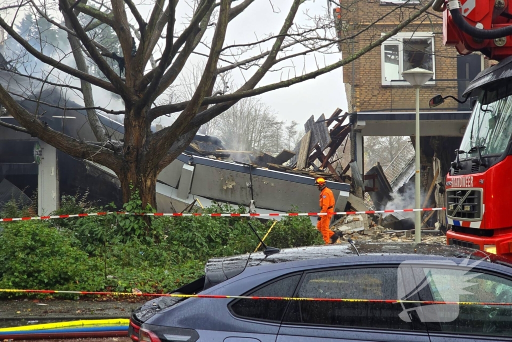 Dode en gewonden nadat deel van flat instort door explosie