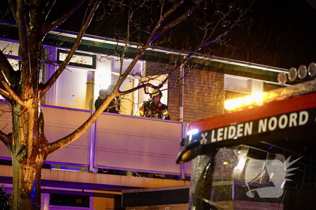 Brandweer controleert woningen na melding gaslucht