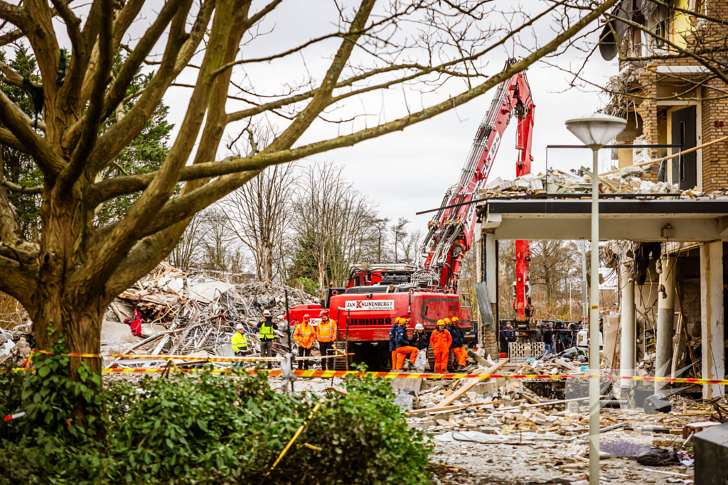 Zoeken naar vermisten gestopt, politie start onderzoek