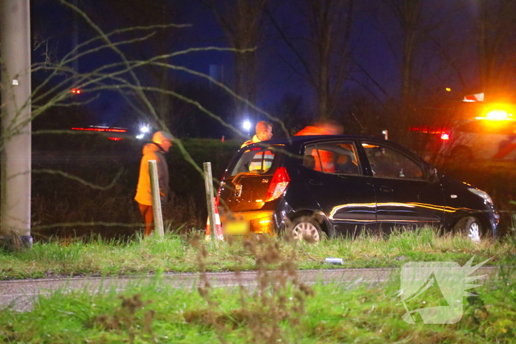 Auto's botsen op afrit snelweg