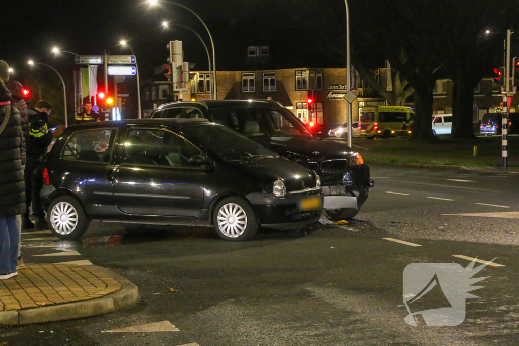 Gewonde bij ongeval tussen twee voertuigen