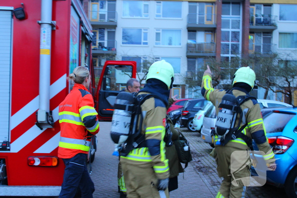 Brandweer doet metingen naar koolstofmonoxide