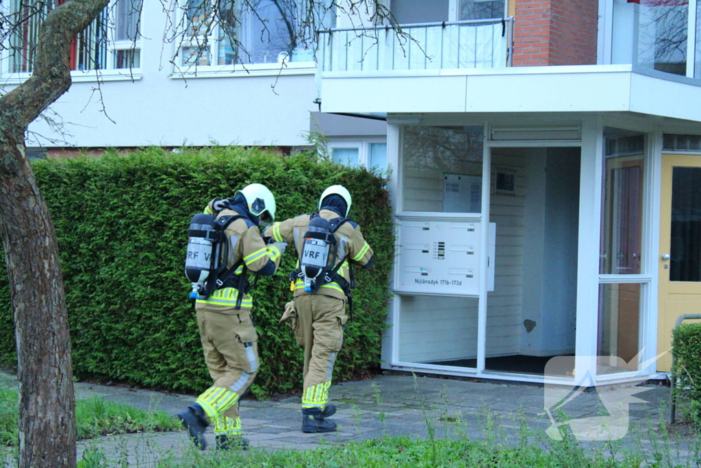 Brandweer doet metingen naar koolstofmonoxide