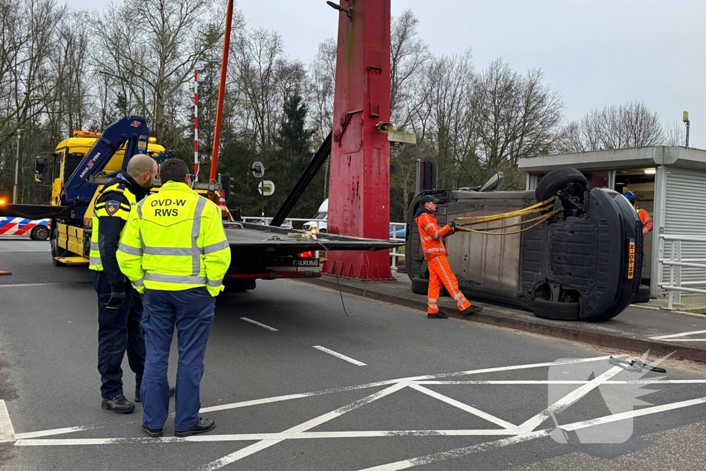 Paniekmanoeuvre leidt tot ongeval op ophaalbrug