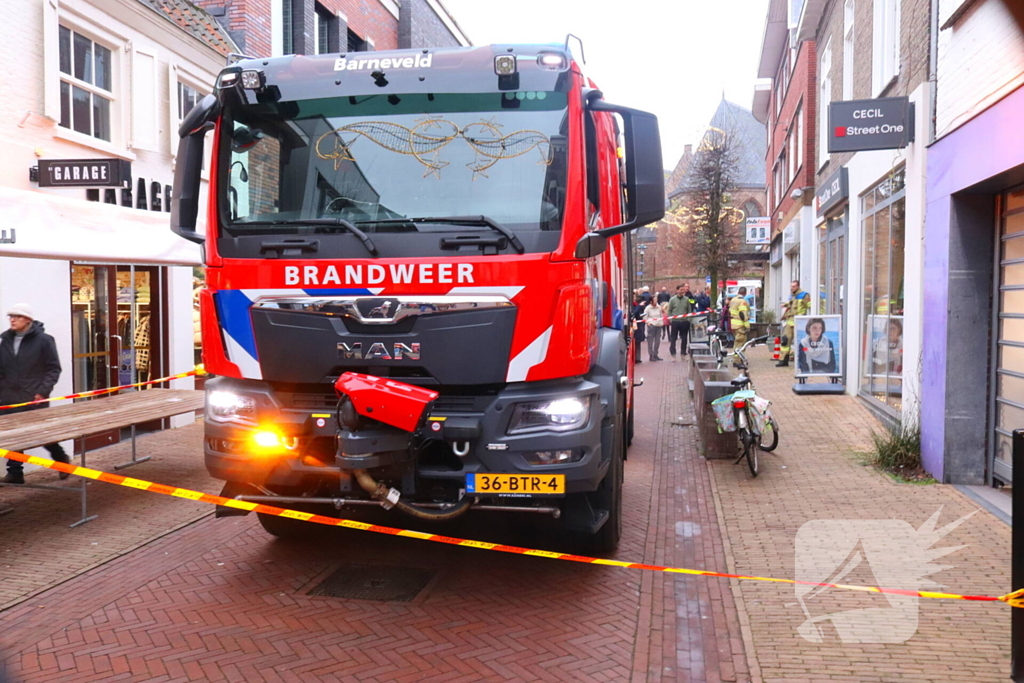 Drukke winkelstraat afgesloten wegens gaslucht