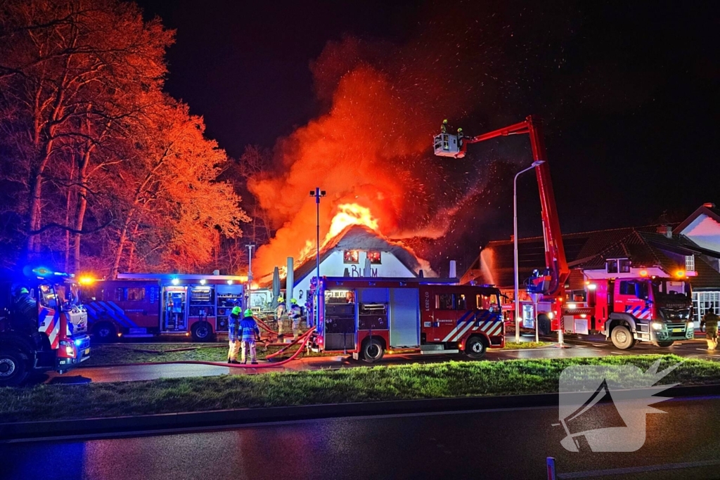 Uitslaande brand verwoest pannenkoekenrestaurant