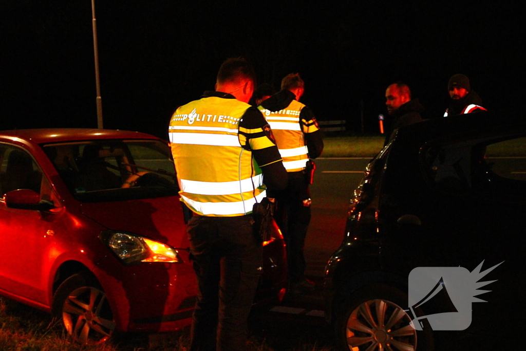 Auto's komen in botsing op N201