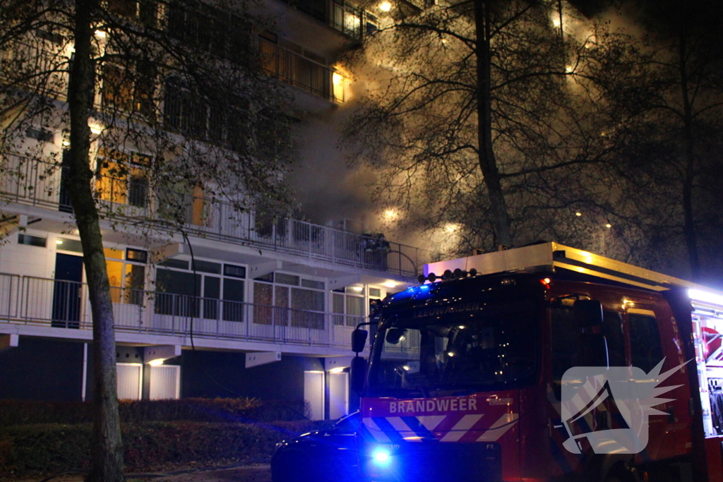 Uitslaande brand in flatwoning