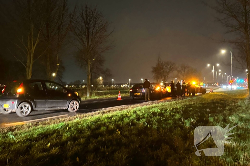 Drie auto's betrokken bij kop-staartaanrijding