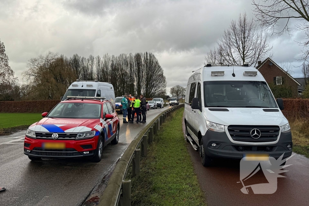 Jonge fietsster overleden na aanrijding met vrachtwagen