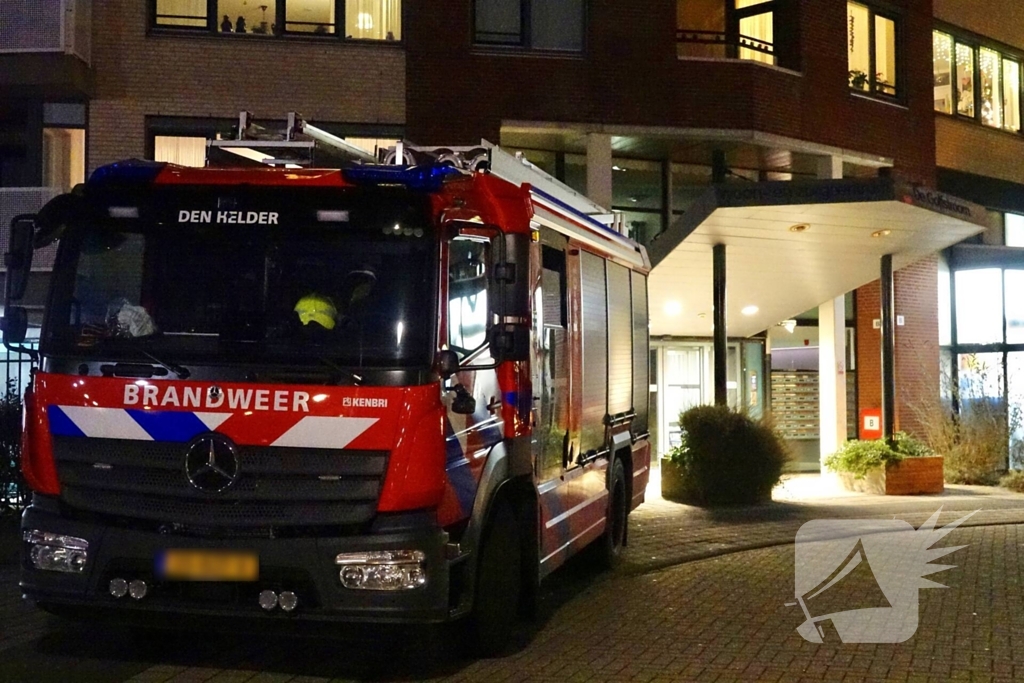 Brandweer bevrijdt persoon na uur uit lift in woonzorgcentrum