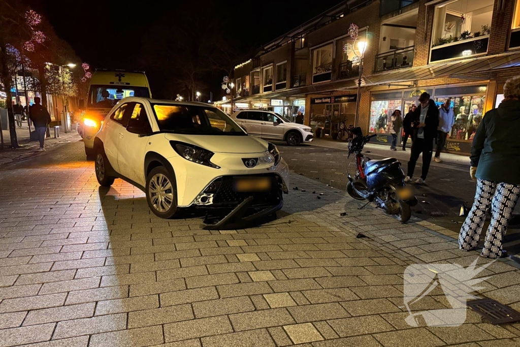 Scooter en auto betrokken bij ongeval