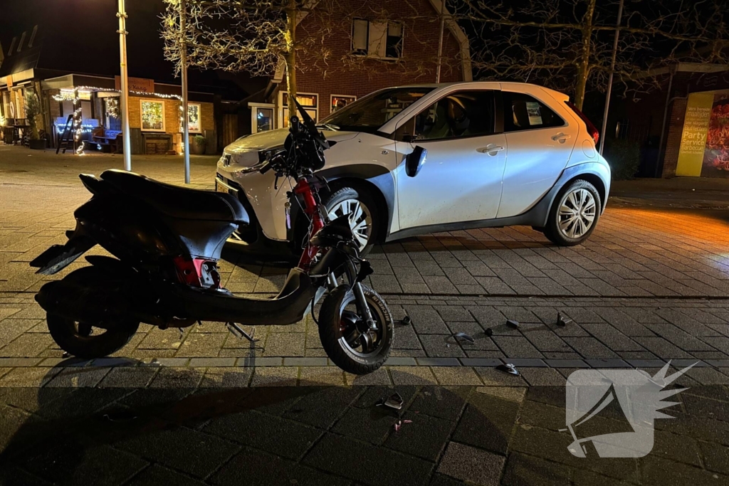 Scooter en auto betrokken bij ongeval