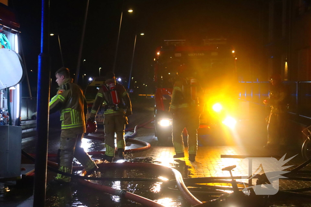 Persoon gecontroleerd na brand in woning