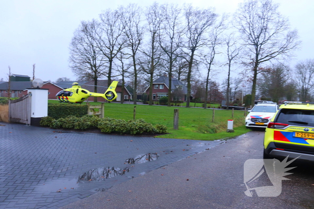 Traumahelikopter landt naast woning wegens noodsituatie