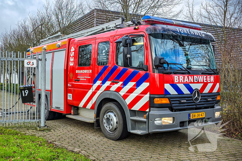 Brandweer ingezet voor brand in bedrijf