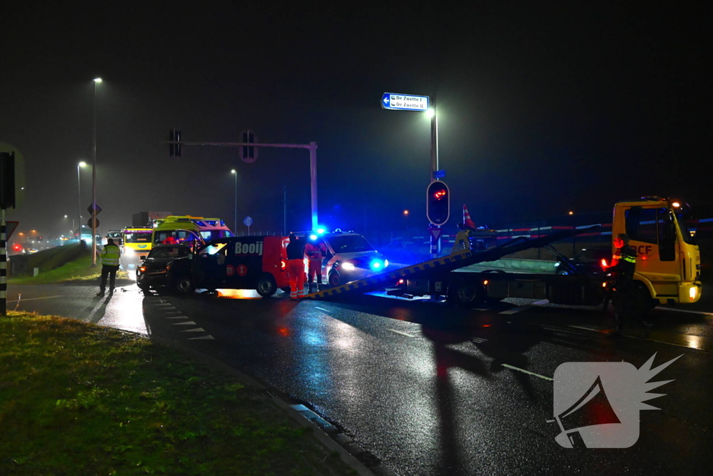 Flinke schade bij frontale aanrijding