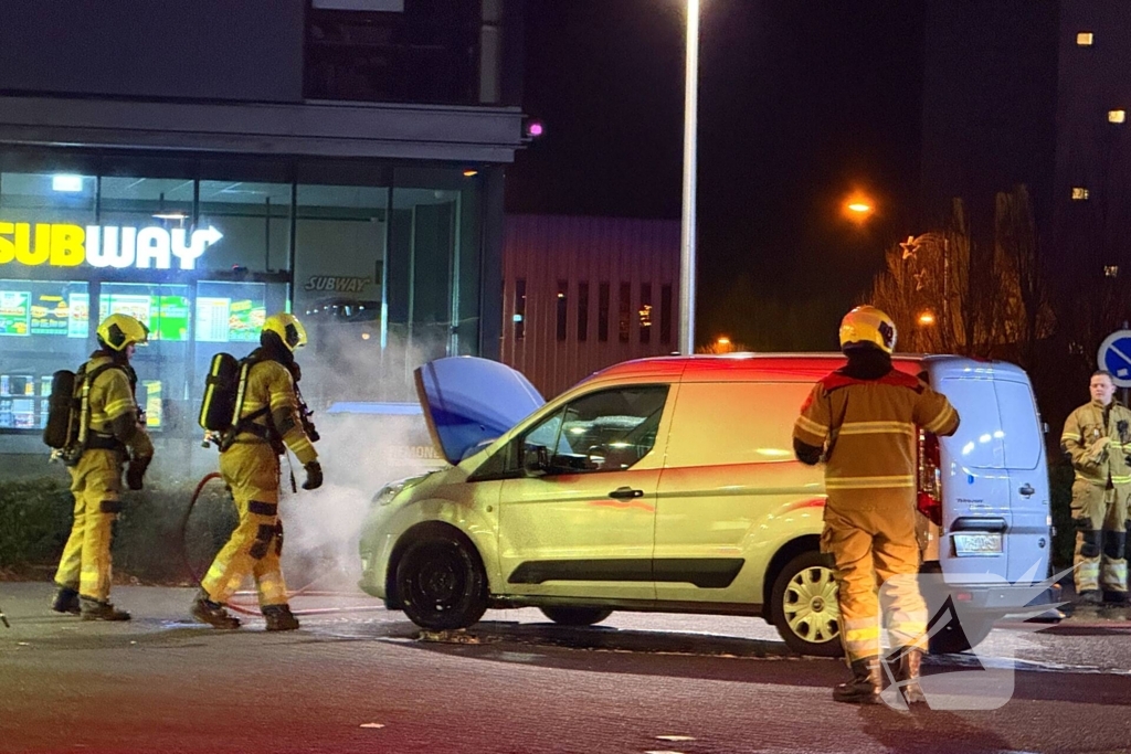 Brandweer ingezet voor autobrand