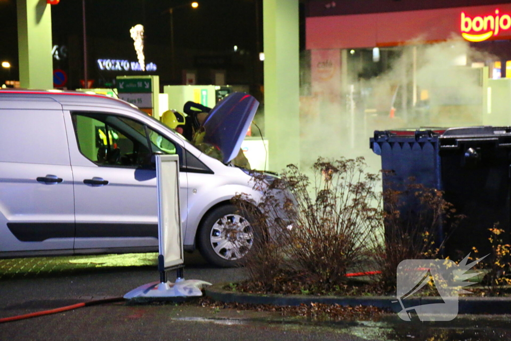 Brandweer ingezet voor autobrand