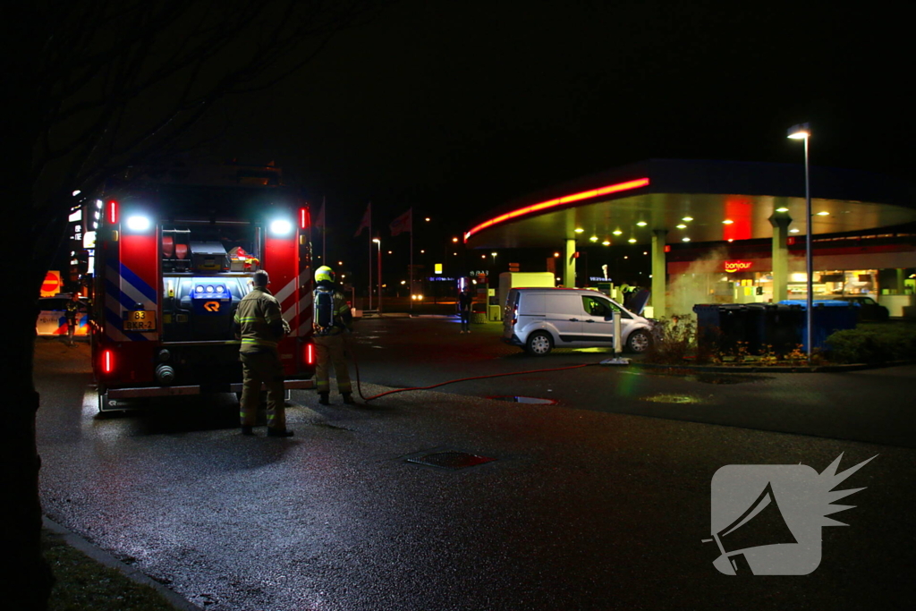 Brandweer ingezet voor autobrand