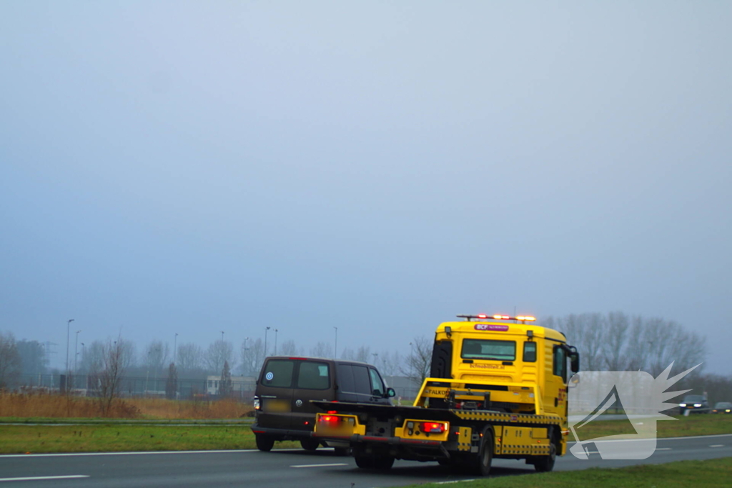 File na aanrijding tussen twee voertuigen