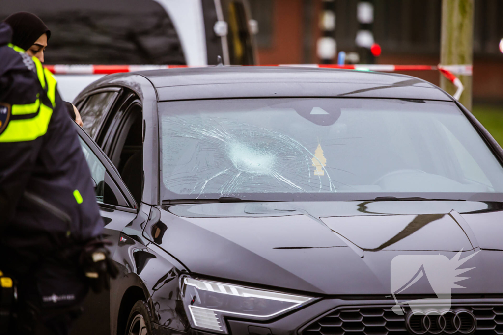 Scooterrijder gewond bij aanrijding met auto