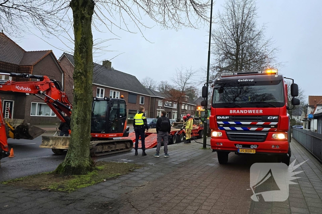 Brandweer ingezet bij brandende trailer