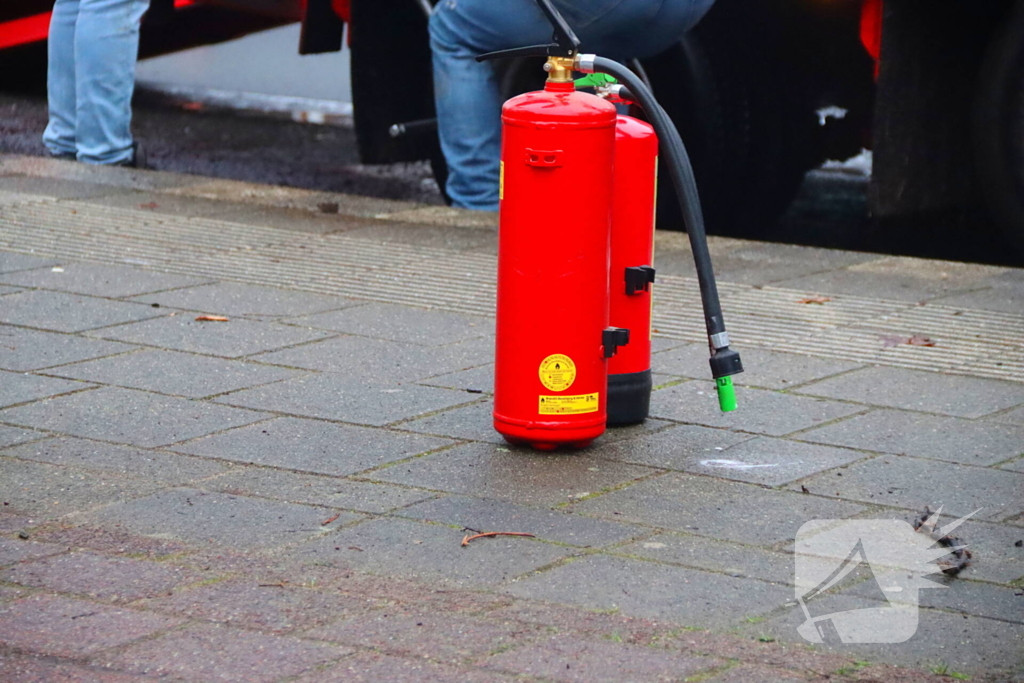 Brandweer ingezet bij brandende trailer