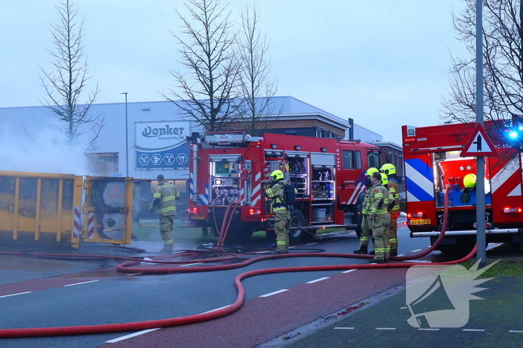 Flinke brand bij isolatiebedrijf