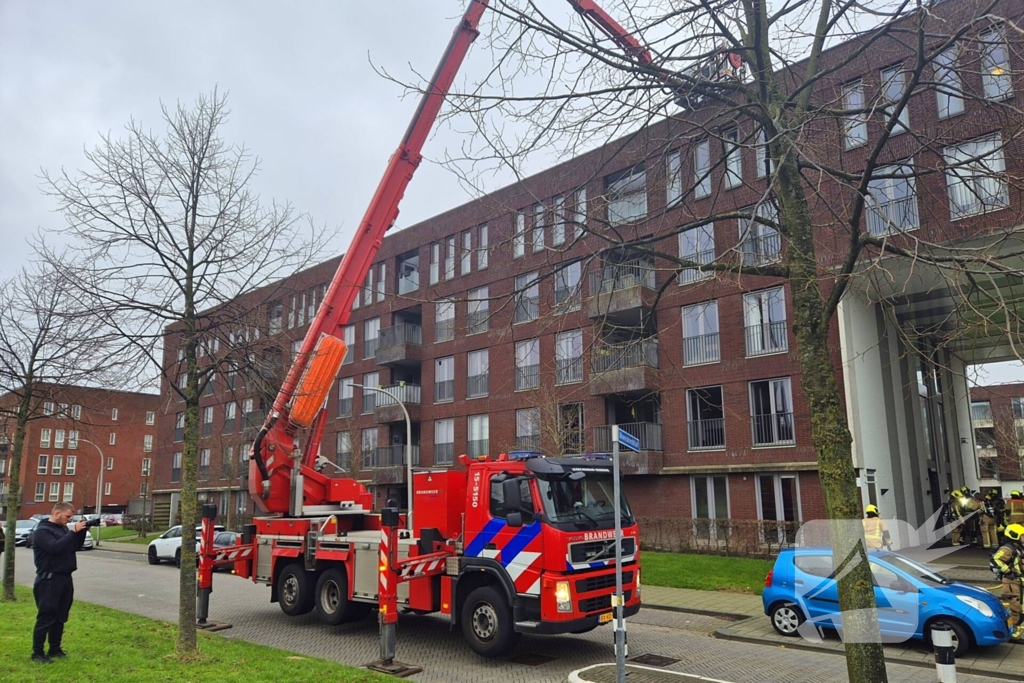 Zeer grote brand in woongebouw