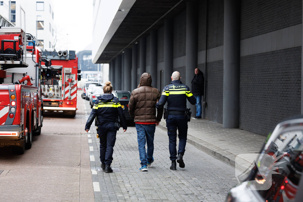 Persoon aangehouden bij woningbrand