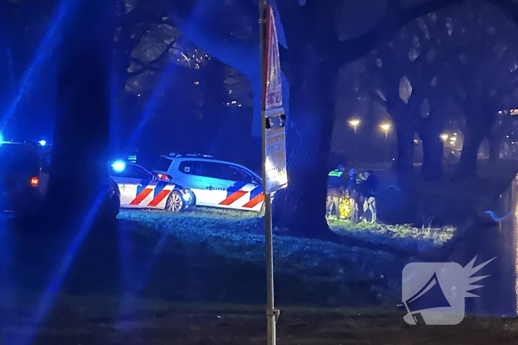 Politie schiet verdachten neer