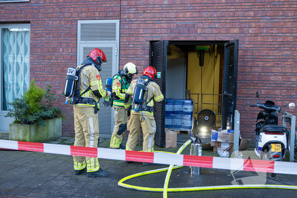 Zwembad ontruimd om sterke chloorlucht