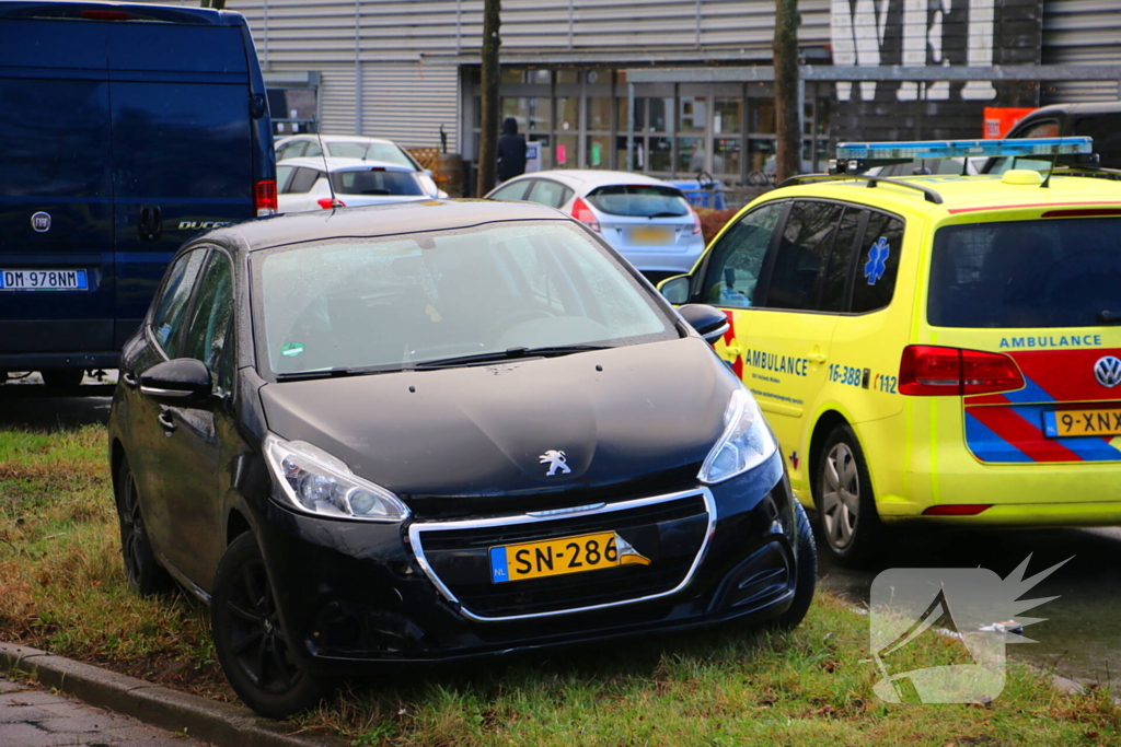 Personenwagen en bakfiets betrokken bij ongeval