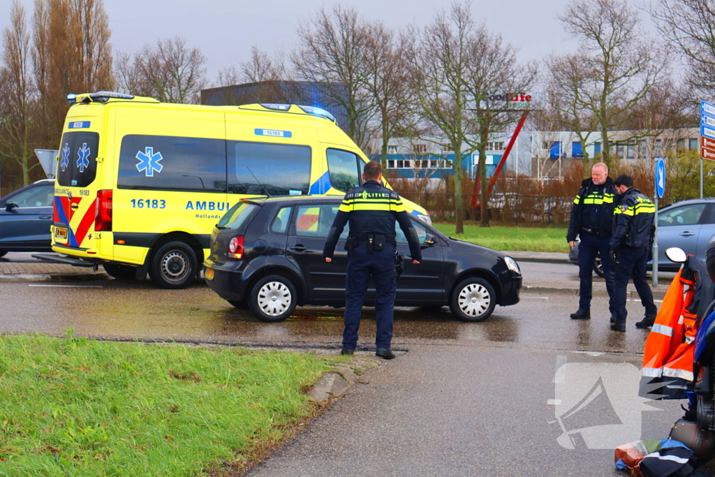 Scooterrijder gewond bij aanrijding met automobilist