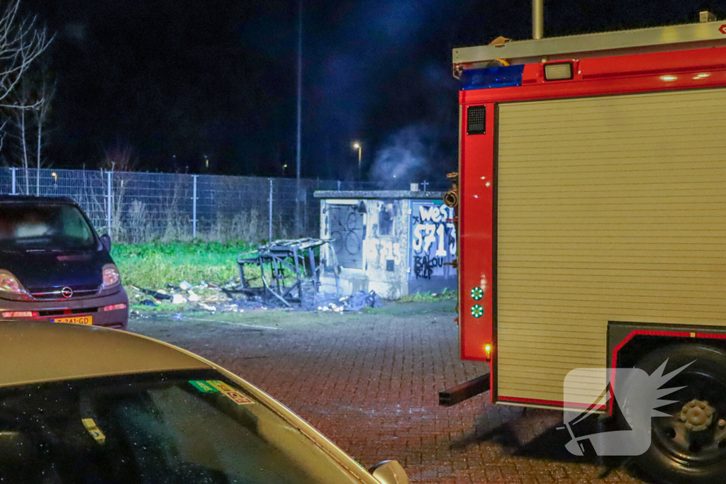 Brandweer ingezet voor autobrand