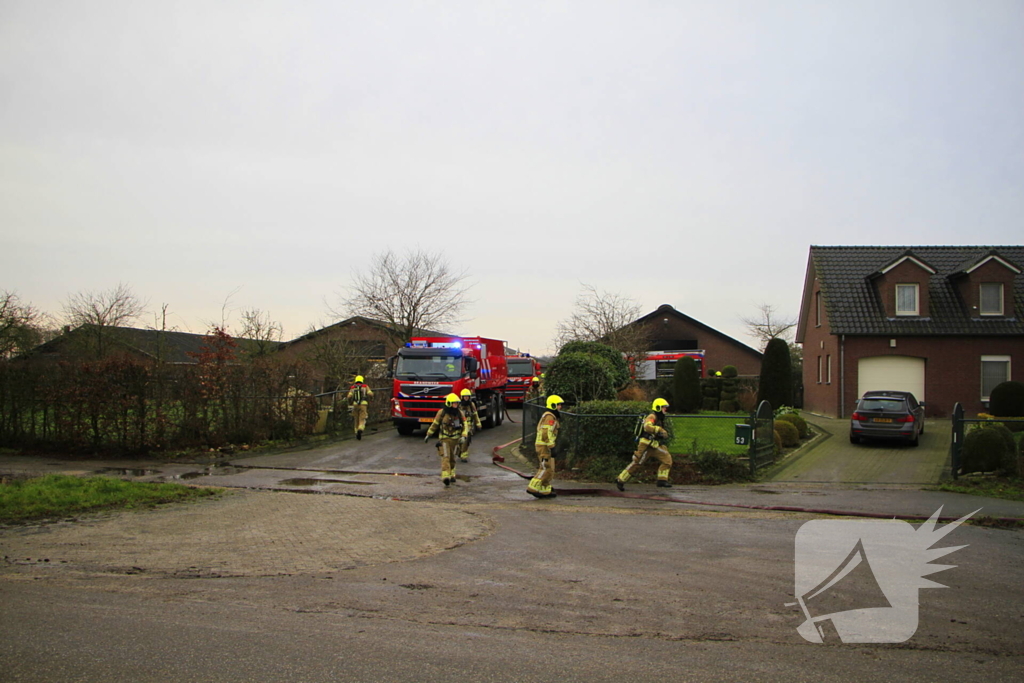 Grote brand in stal