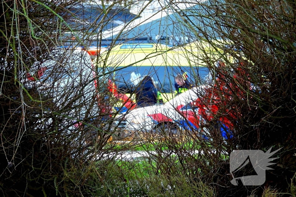 Persoon bekneld op boeren terrein