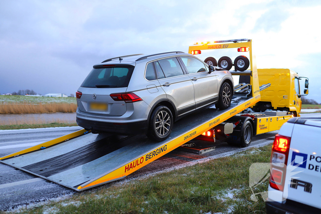 Kop-staartbotsing door glad wegdek