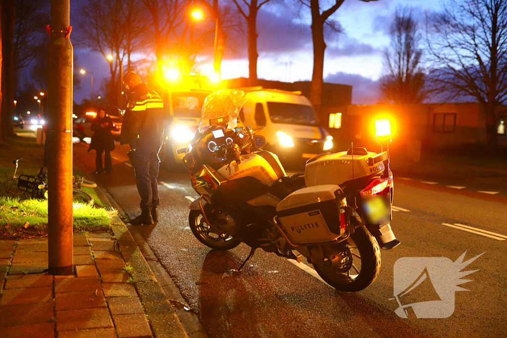 Meisje op fiets gewond bij aanrijding met automobilist