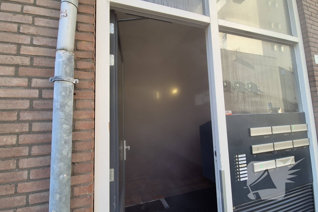 Gebouw vol stoom door lekkage