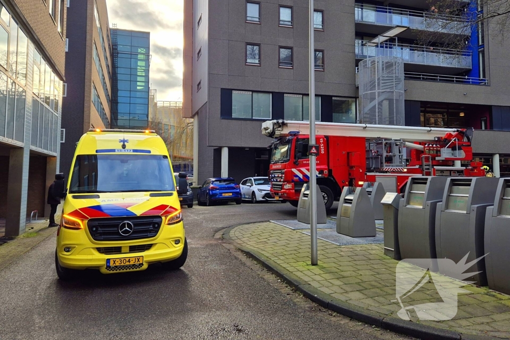 Flatbewoners geavacueerd bij brand in flatwoning